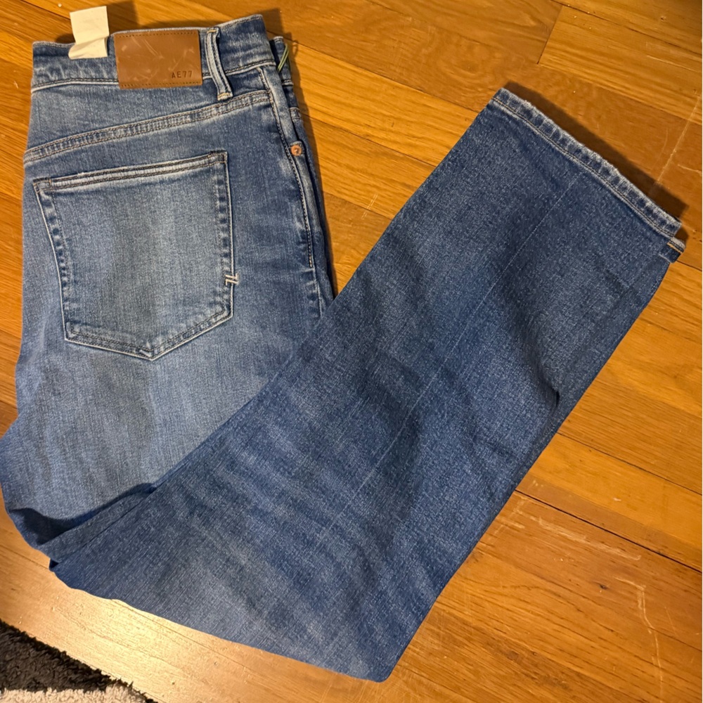 American Eagle Outfitters Blue Straight Leg mom Jeans